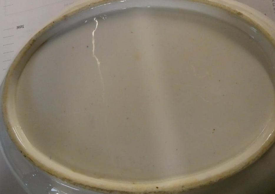 A PAIR OF DERBY PORCELAIN DESSERT DISHES Image