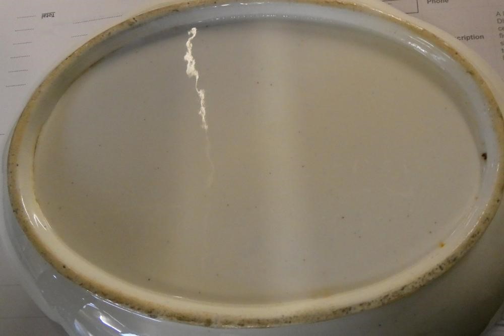 A PAIR OF DERBY PORCELAIN DESSERT DISHES Image