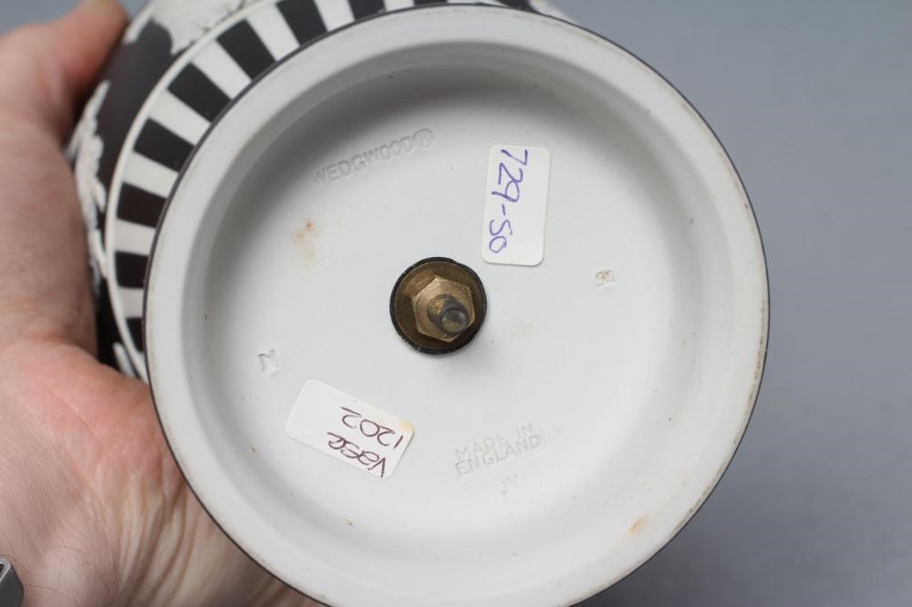 A WEDGWOOD BLACK JASPER DIP "DANCING HOURS" URN AND COVER Image