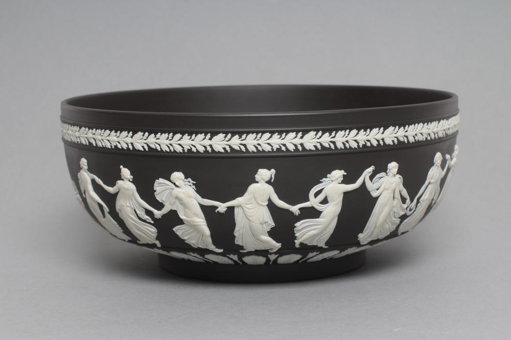 A WEDGWOOD BLACK JASPER "DANCING HOURS" BOWL Image
