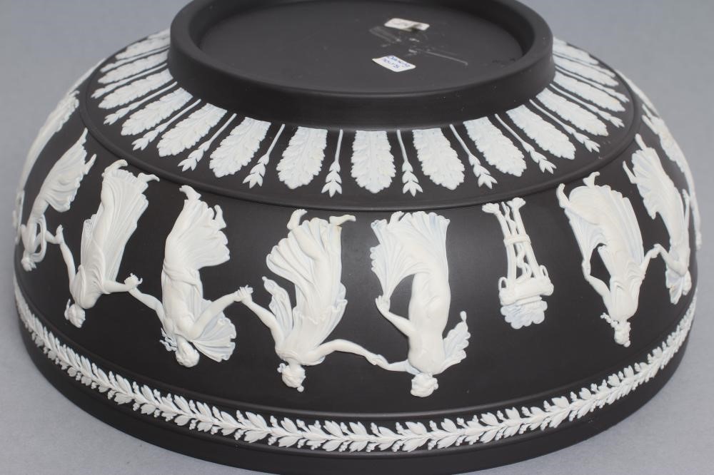 A WEDGWOOD BLACK JASPER "DANCING HOURS" BOWL Image