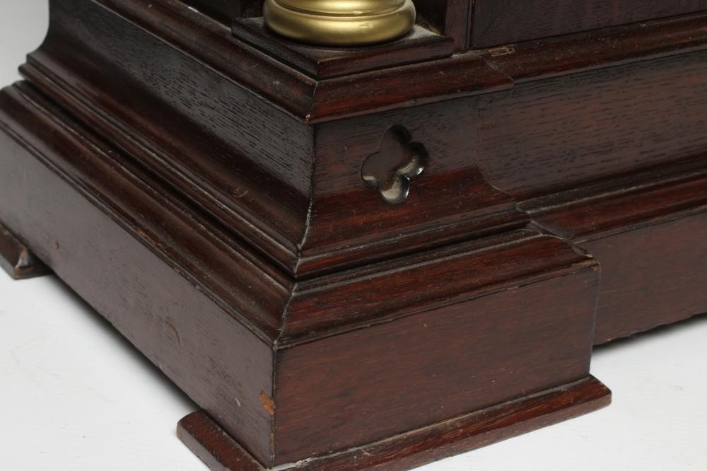 AN OAK CASED TABLE CLOCK by Thomas Gammage & Son Image