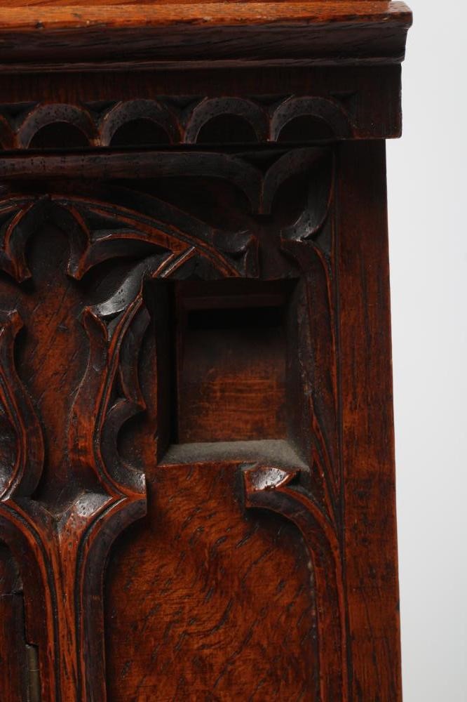 AN OAK CASED CUCKOO TABLE CLOCK Image