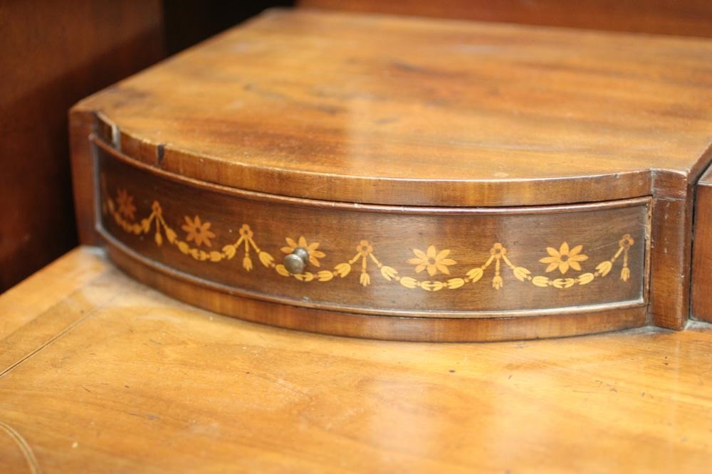 A FINE REGENCY MAHOGANY SIDEBOARD Image