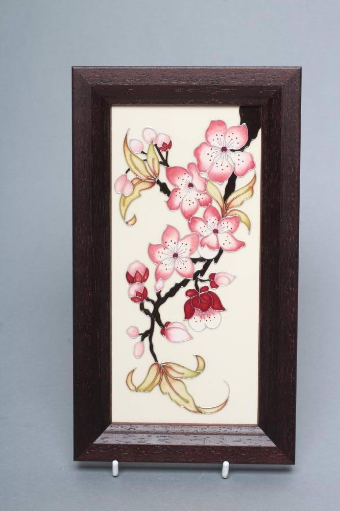 A MOORCROFT POTTERY PLAQUE Image