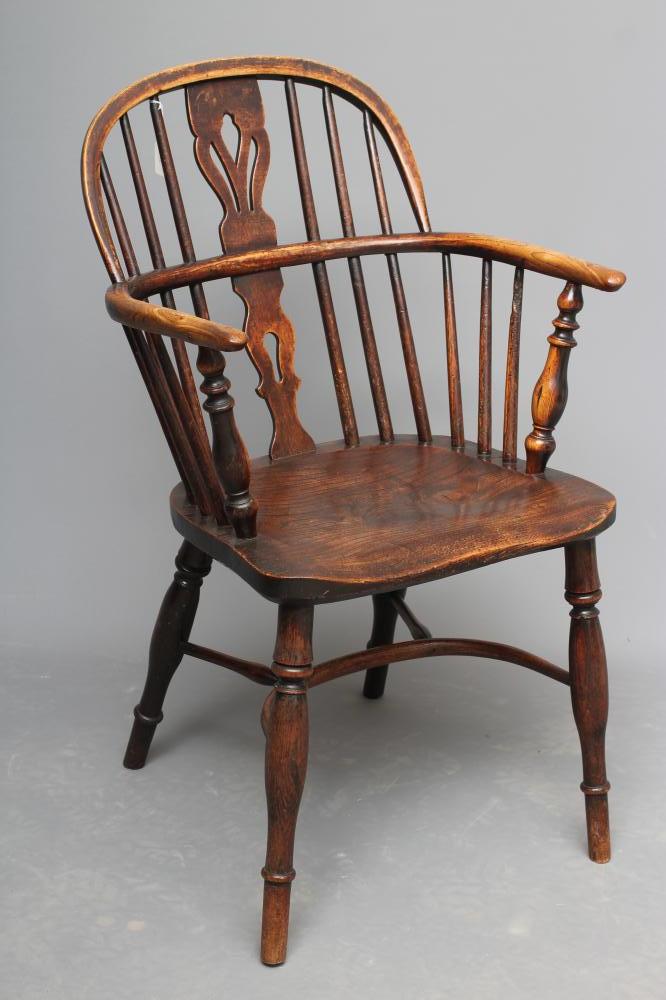AN ASH AND ELM WINDSOR ARMCHAIR Image