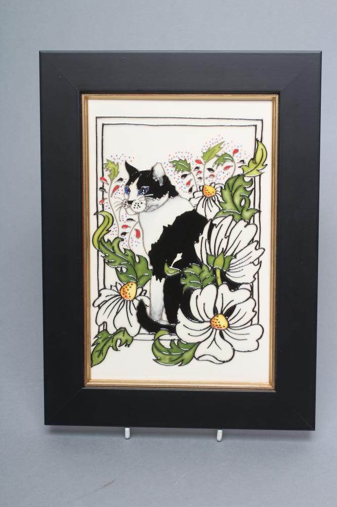 A MOORCROFT POTTERY "DAISY THE CAT" PLAQUE Image