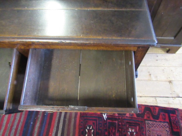A GEORGIAN OAK LOW DRESSER Image