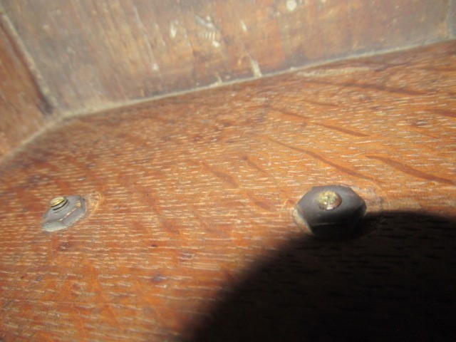 A GEORGIAN OAK LOW DRESSER Image