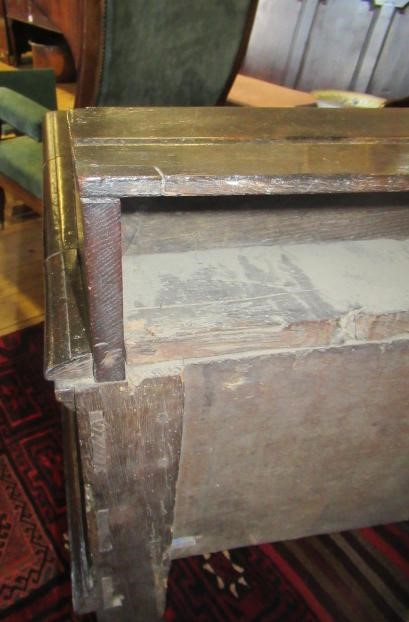 A GEORGIAN OAK LOW DRESSER Image