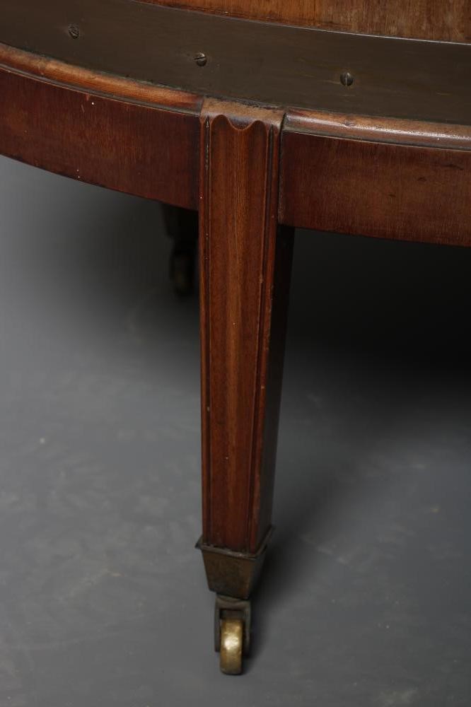 A GEORGIAN MAHOGANY AND BRASS BOUND WINE COOLER Image