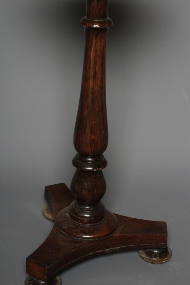 A VICTORIAN ROSEWOOD PLANT STAND Image