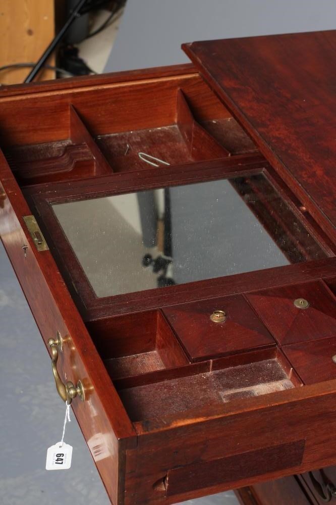 A GEORGIAN MAHOGANY DRESSING CHEST Image