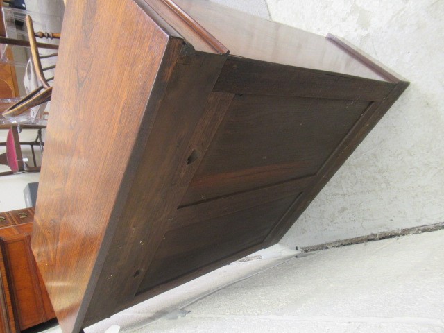 A SMALL REGENCY ROSEWOOD OPEN BOOKCASE Image
