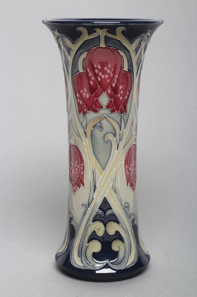 A MOORCROFT POTTERY "MEADOW BELLS" PATTERN VASE Image