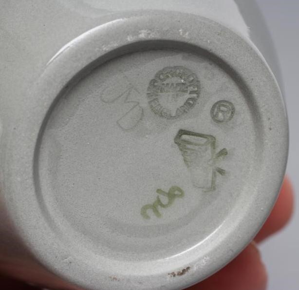 THREE MOORCROFT POTTERY SMALL VASES Image