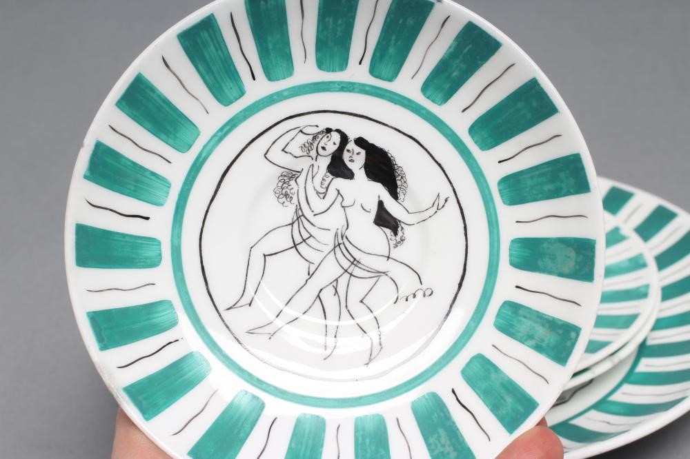 DAME LAURA KNIGHT for Foley Image