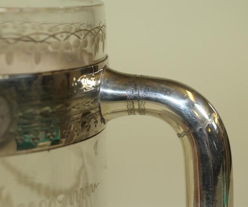 A LATE VICTORIAN GLASS TYG Image