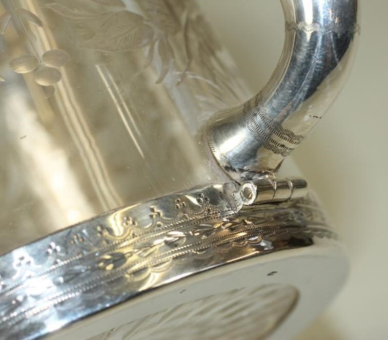 A LATE VICTORIAN GLASS TYG Image