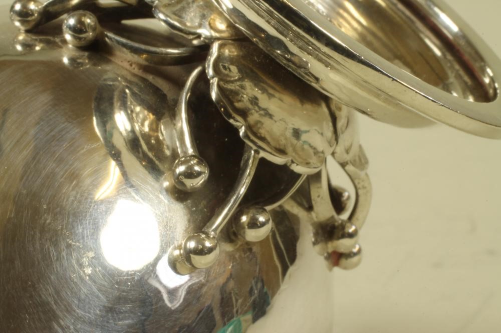 A SILVER BONBON BASKET Image