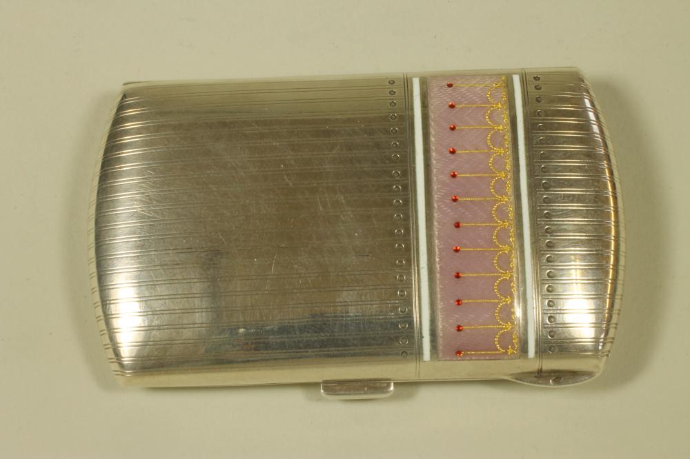 A FRENCH SILVER CIGARETTE CASE Image