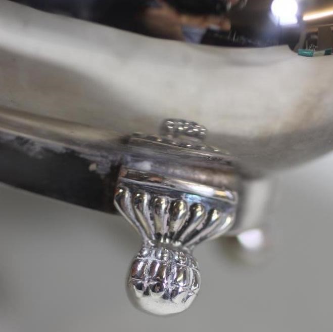 A THREE PIECE SILVER TEA SERVICE Image