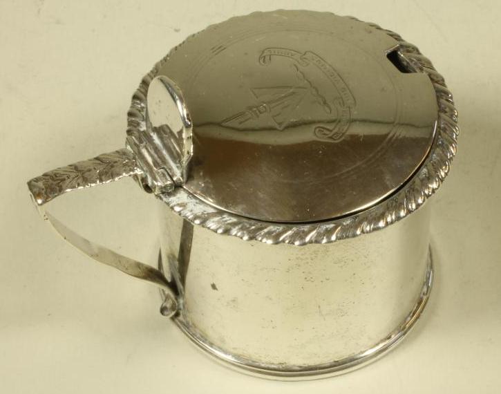 A LATE VICTORIAN SILVER DRUM MUSTARD Image