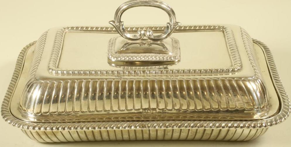 A LATE VICTORIAN SILVER ENTREE DISH AND COVER Image