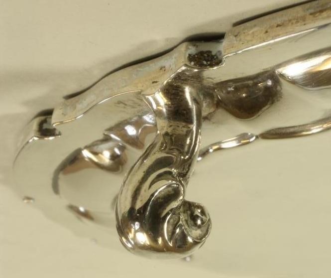 A LATE VICTORIAN SMALL SILVER SALVER Image