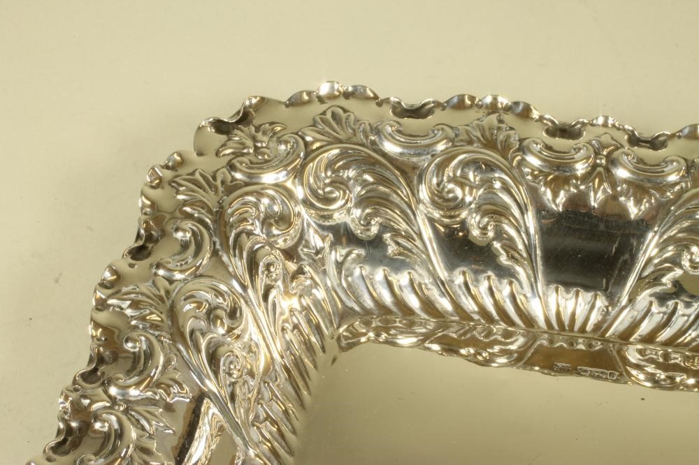 A LATE VICTORIAN SILVER DESSERT DISH Image
