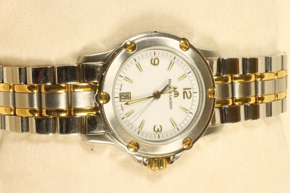 A LADY'S STAINLESS STEEL MAURICE LACROIX WRISTWATCH Image