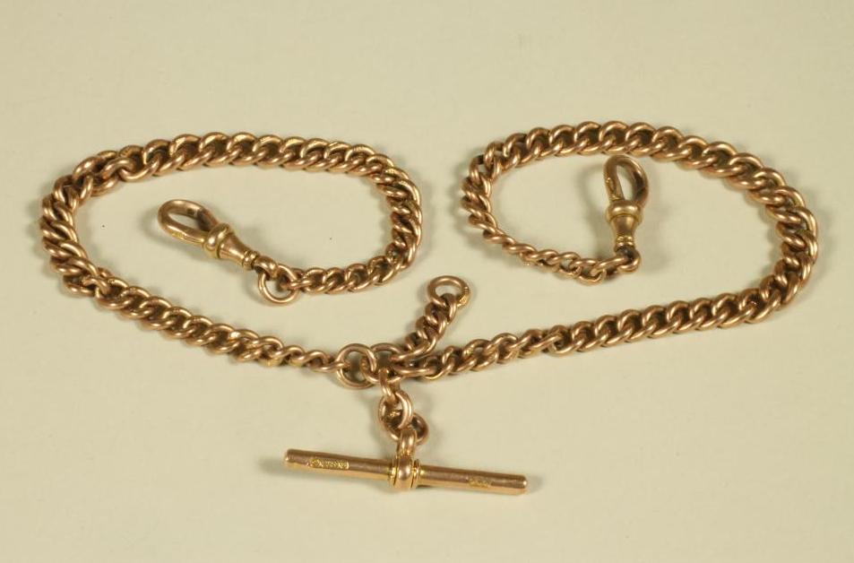 A 9CT GOLD CURB LINK DOUBLE ALBERT CHAIN Image