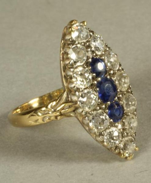 A SAPPHIRE AND DIAMOND DRESS RING Image