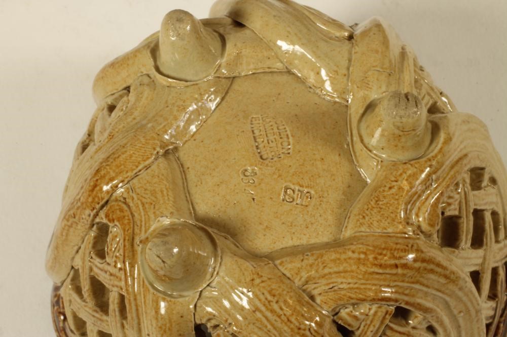 A BRAMPTON SALTGLAZE STONEWARE BOWL AND COVER Image