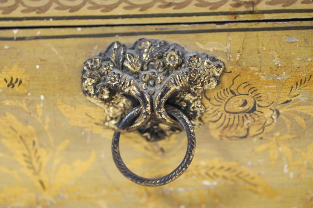 A REGENCY ENGLISH LACQUERED WORK BOX Image