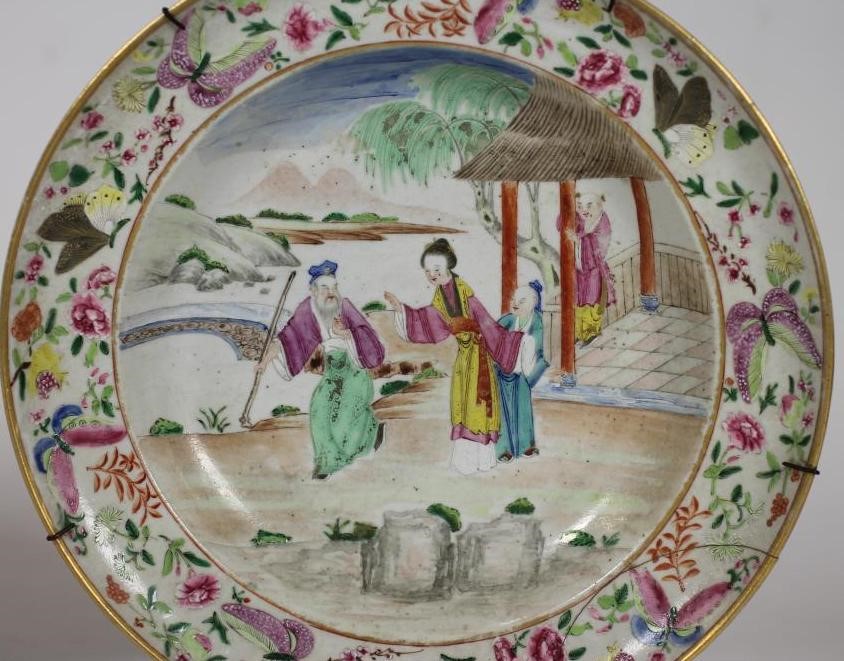 A CHINESE PORCELAIN SOUP PLATE Image