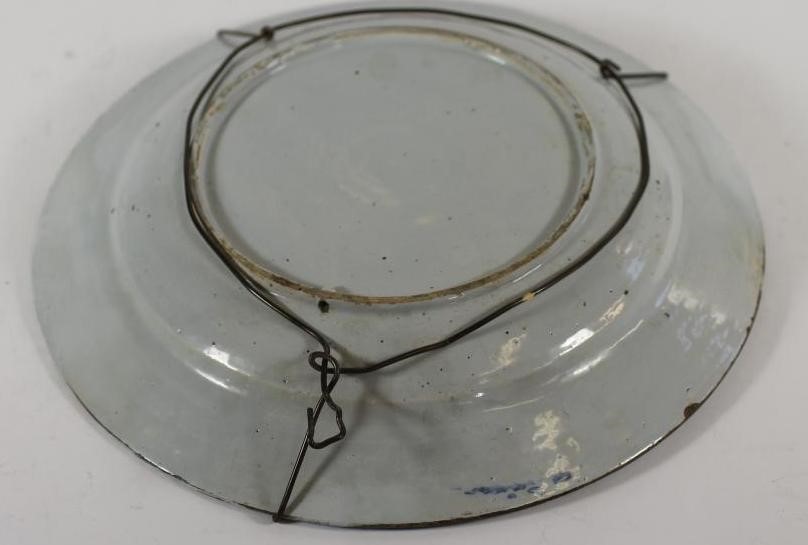 A PAIR OF DELFT PLATES Image