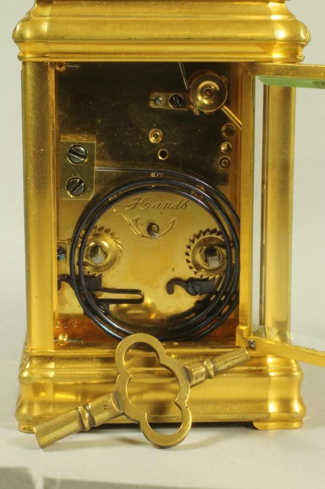 A SMALL CARRIAGE CLOCK Image