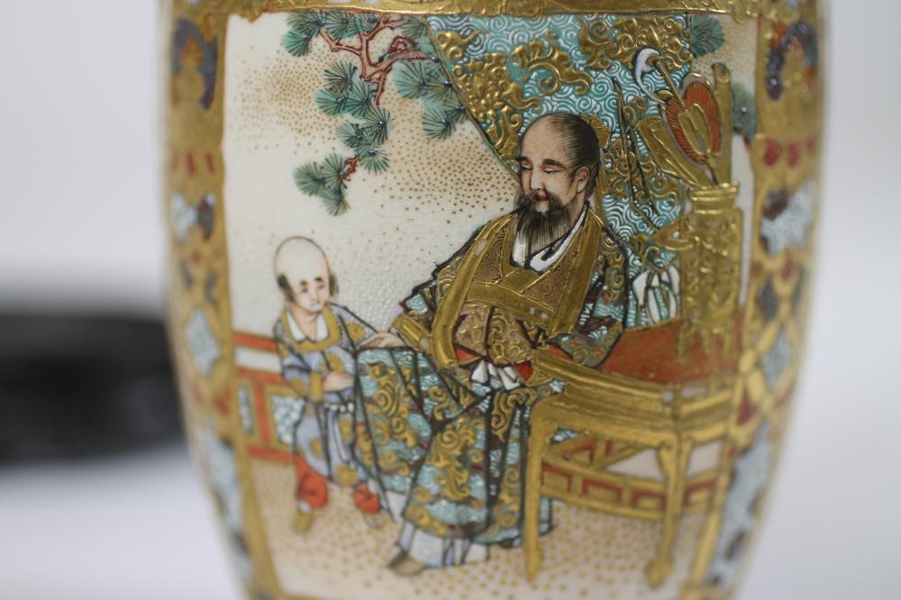 A SATSUMA EARTHENWARE VASE Image