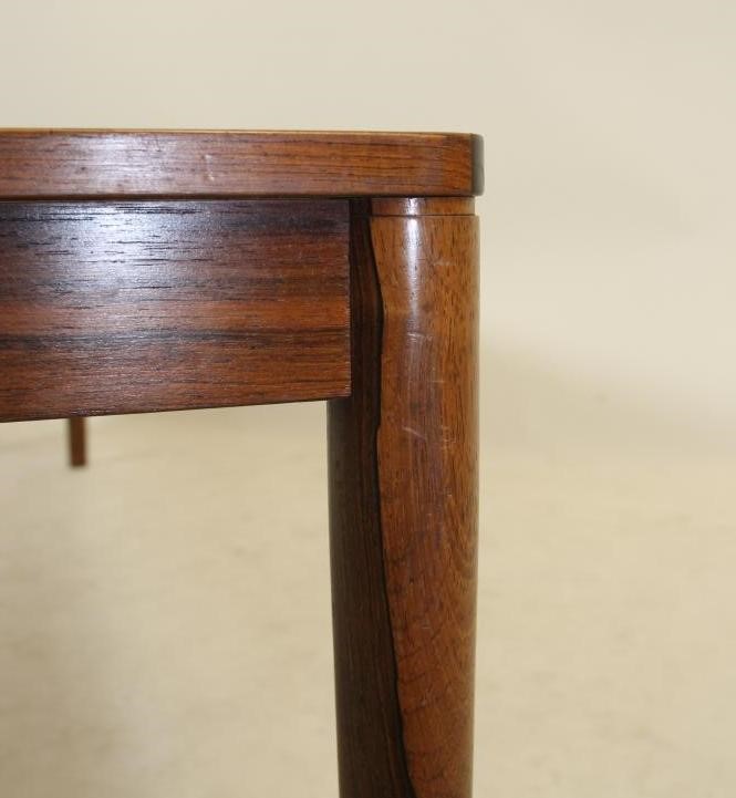 A DANISH DESIGN ROSEWOOD COFFEE TABLE Image