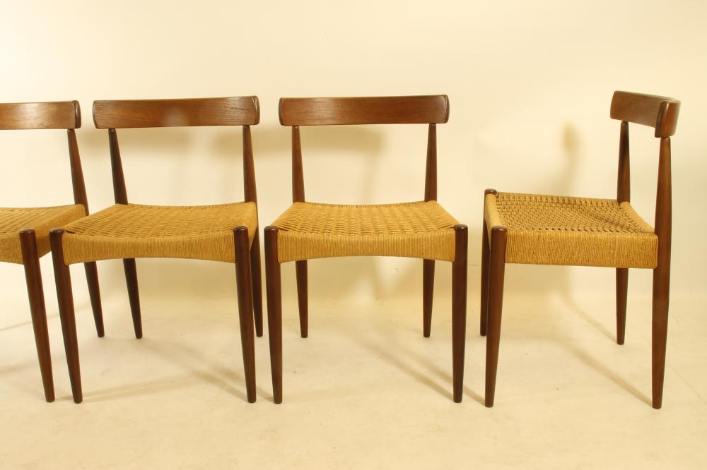 A SET OF SIX DANISH ROSEWOOD DINING CHAIRS by Arne Hovmand-Olsen for Mogens Kold 1960/70's Image
