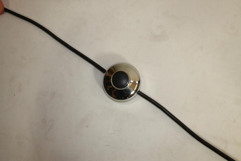 A HARVEY GUZZINI DESIGN CHROME STANDARD LAMP Image