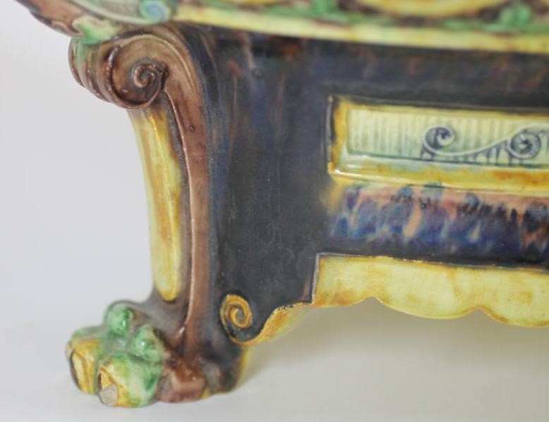 A CONTINENTAL MAJOLICA CISTERN Image
