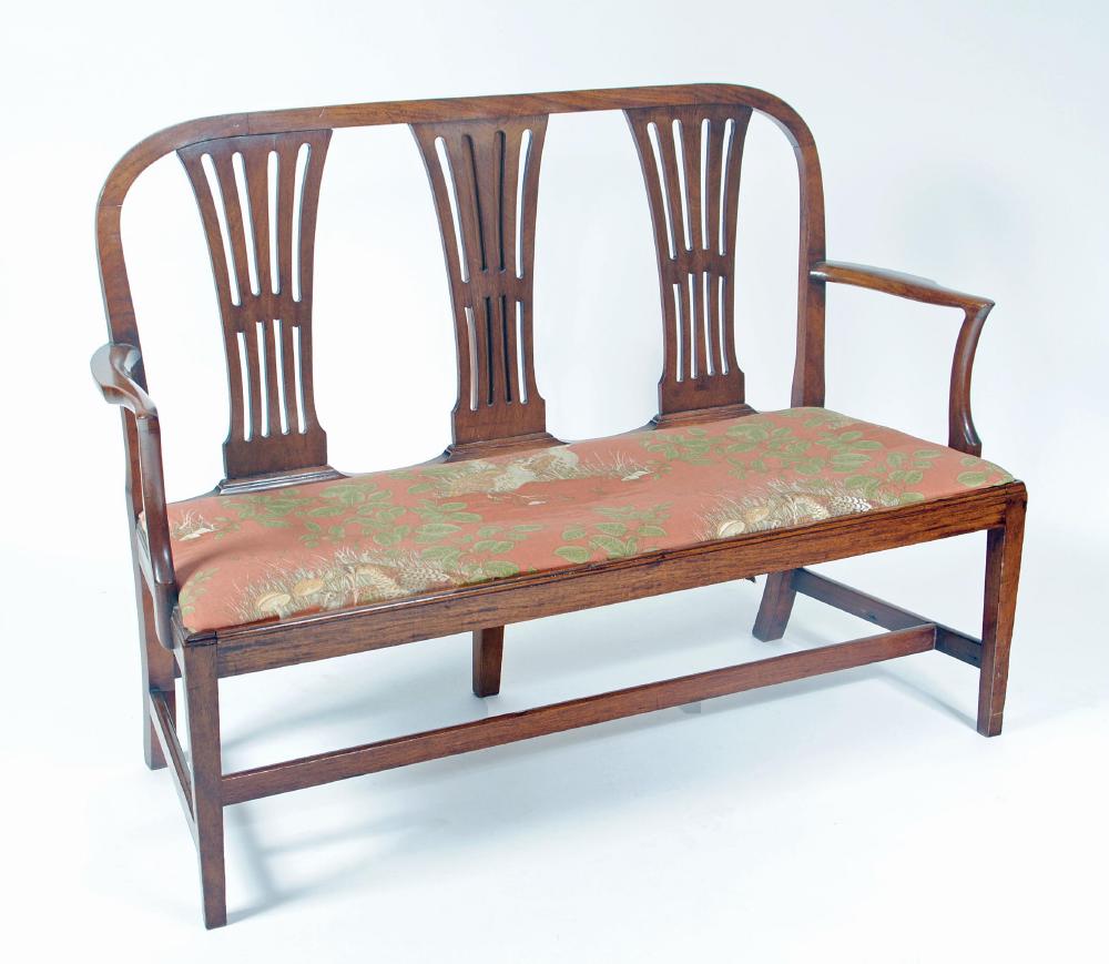 A GEORGIAN CHAIR SETTEE Image
