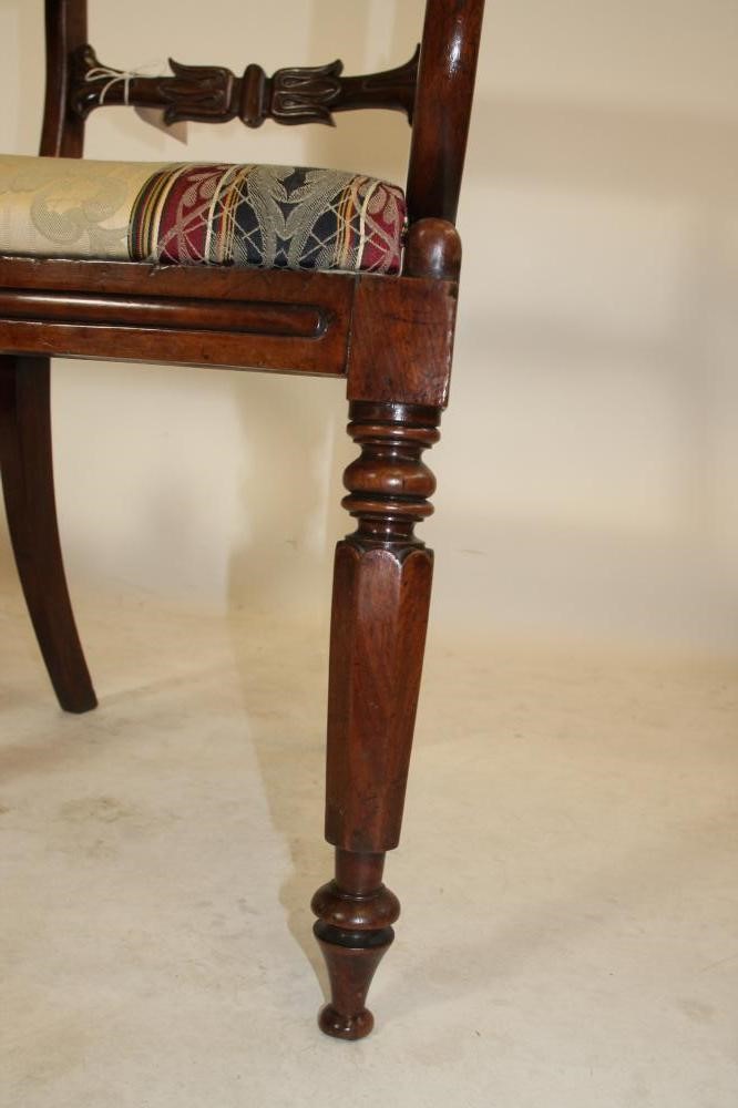 A PAIR OF WILLIAM IV MAHOGANY ELBOW CHAIRS Image