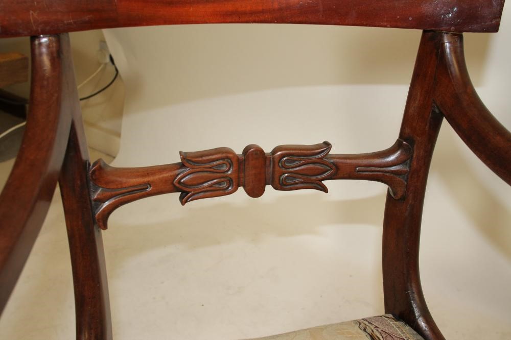 A PAIR OF WILLIAM IV MAHOGANY ELBOW CHAIRS Image