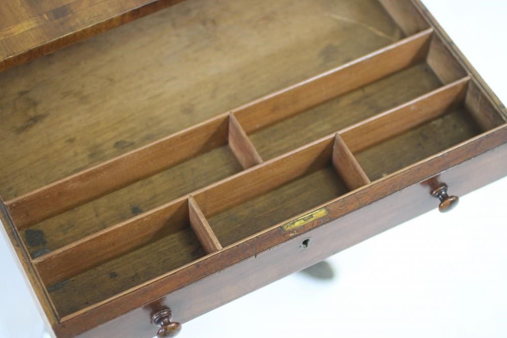 A REGENCY MAHOGANY WORK TABLE Image