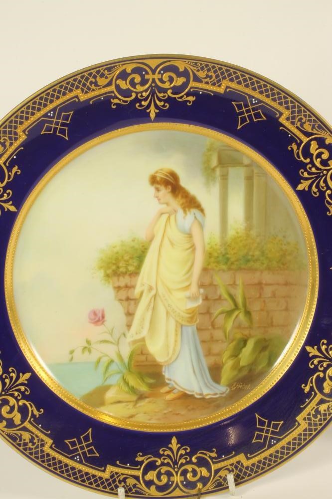 A VIENNA PORCELAIN CABINET PLATE Image