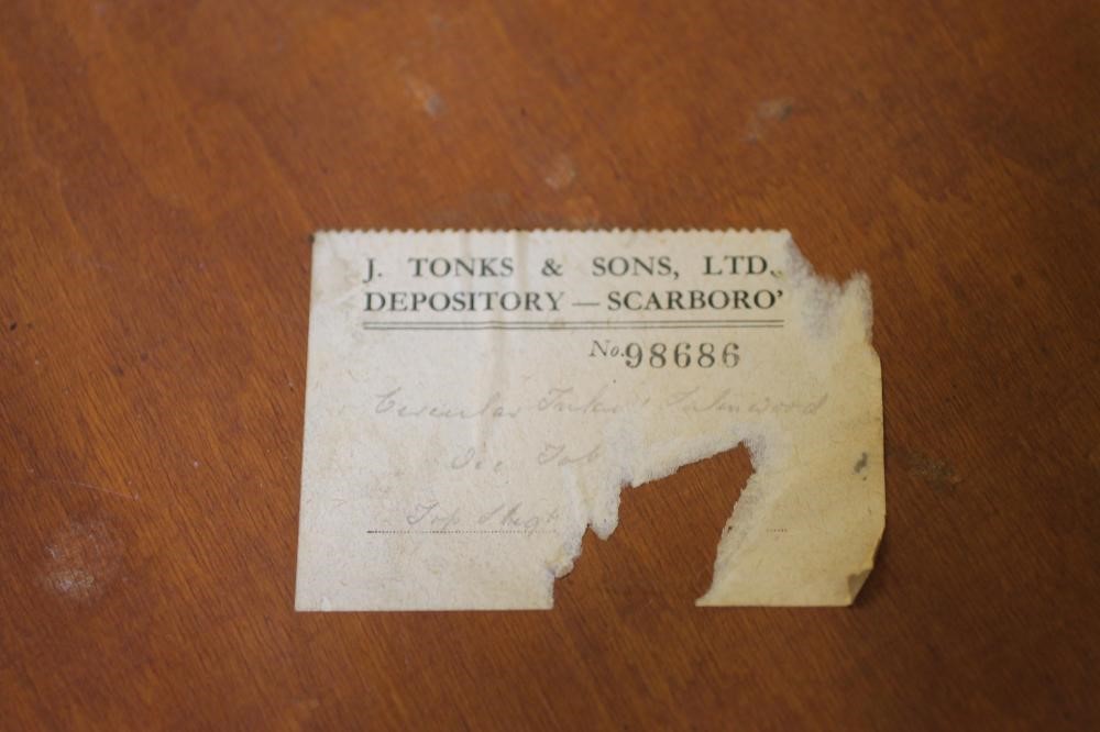 AN EDWARDIAN PAINTED SATINWOOD OCCASIONAL TABLE of circular form crossbanded with stringing Image