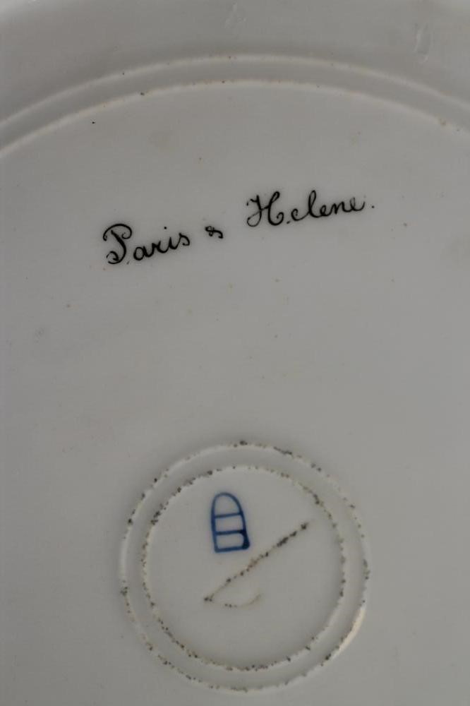 A VIENNA PORCELAIN CHARGER Image